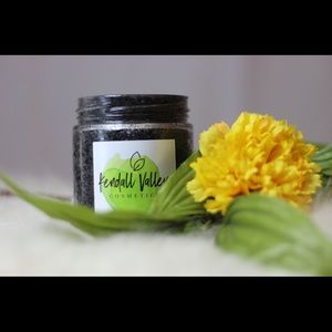 Bacne Charcoal Salt Scrub